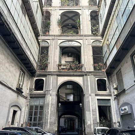 Maison Toledo Suites ナポリ エクステリア 写真