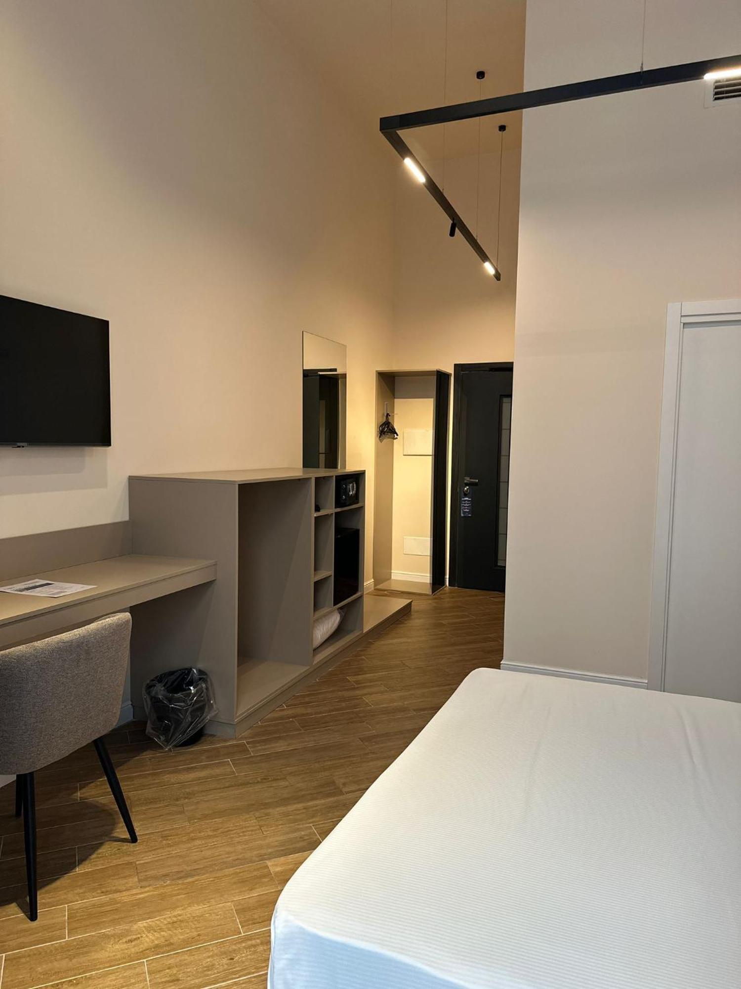 Maison Toledo Suites ナポリ エクステリア 写真