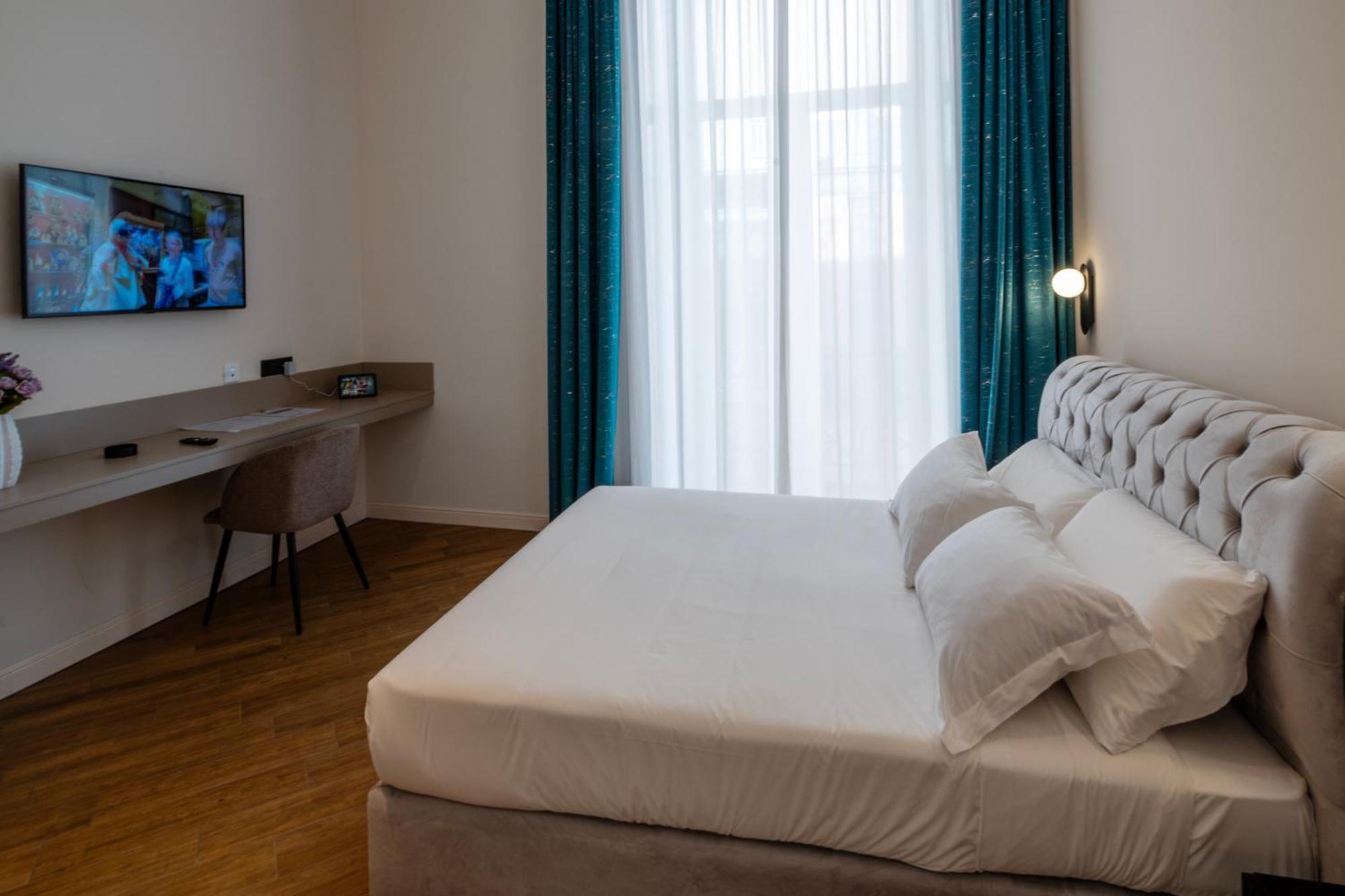 Maison Toledo Suites ナポリ エクステリア 写真